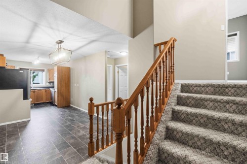 9 3811 85 Street, Edmonton, AB 