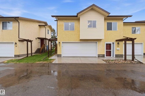 Complete with an attached double garage - 9 3811 85 Street, Edmonton, AB 