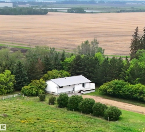 234077 B TWP ROAD 463  Rural Wetaskiwin County, AB T9A 1X1