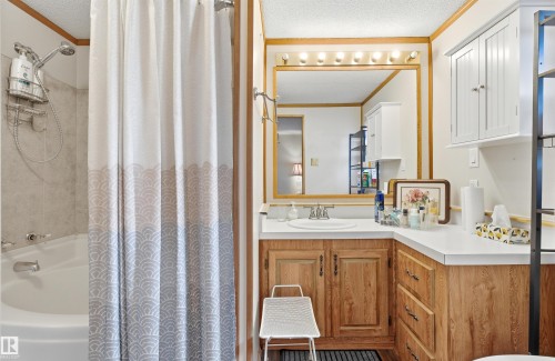 5 3400 48 Street, Stony Plain, AB - Indoor Photo Showing Bathroom