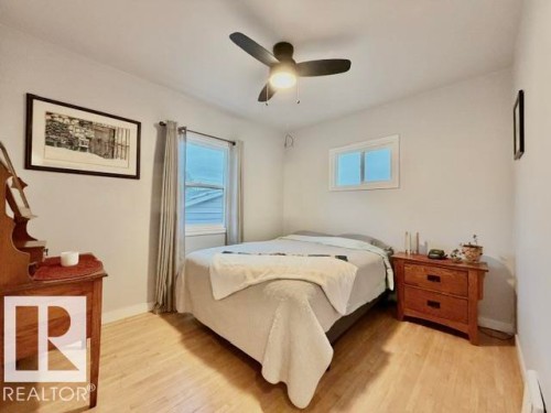 5611 51 Avenue, Camrose, AB - Indoor Photo Showing Bedroom