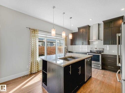 17835 9 Avenue, Edmonton, AB 