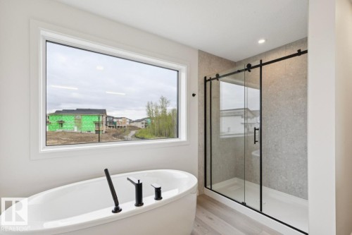 3019 5 Avenue, Edmonton, AB 