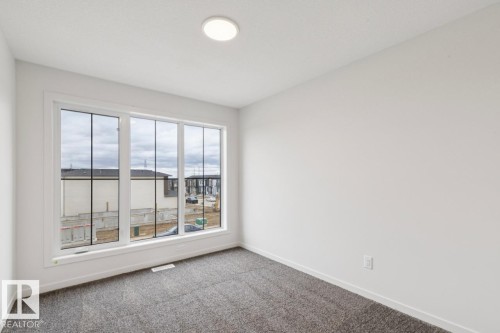 3019 5 Avenue, Edmonton, AB 