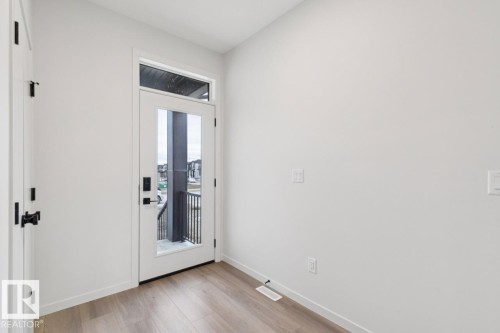 3019 5 Avenue, Edmonton, AB 