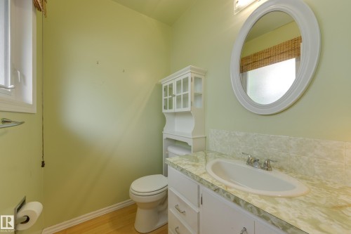 36 Fenwick Crescent, St. Albert, AB - Indoor Photo Showing Bathroom