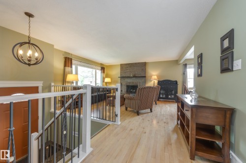 36 Fenwick Crescent, St. Albert, AB - Indoor With Fireplace
