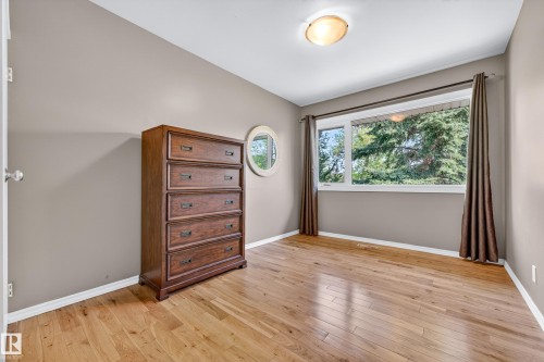 13619 109 Avenue, Edmonton, AB 