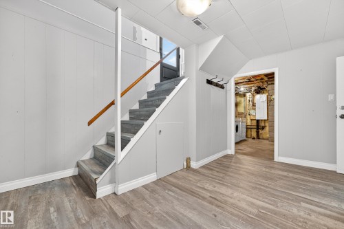 13619 109 Avenue, Edmonton, AB 