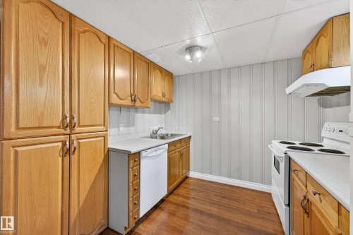 13619 109 Avenue, Edmonton, AB 