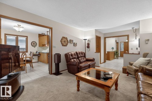 104 Waygood Road, Edmonton, AB 