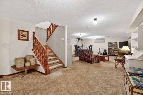 104 Waygood Road, Edmonton, AB 
