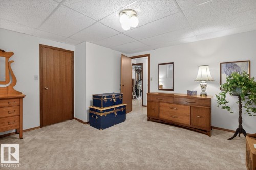 104 Waygood Road, Edmonton, AB 