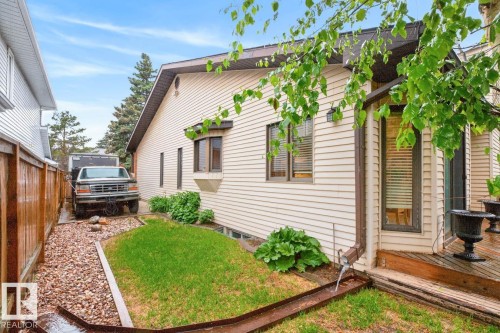 104 Waygood Road, Edmonton, AB 