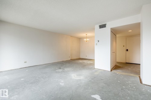 402 11027 87 Avenue, Edmonton, AB 