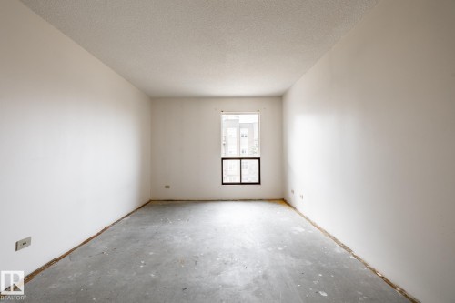 402 11027 87 Avenue, Edmonton, AB 