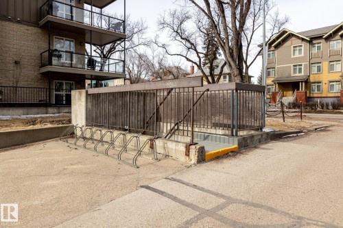 402 11027 87 Avenue, Edmonton, AB 