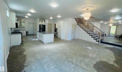 553 11207 Twp R 564, Rural St. Paul County, AB - Indoor