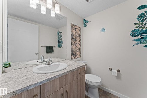11840 122 Street, Edmonton, AB 