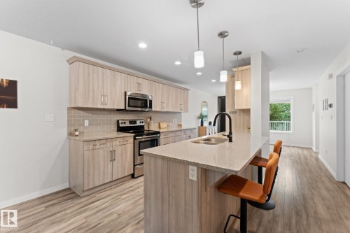 11840 122 Street, Edmonton, AB 
