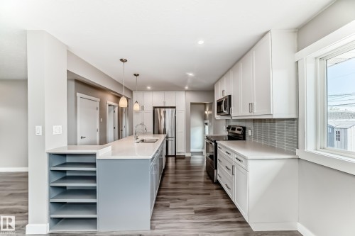 10521 163 Street, Edmonton, AB 
