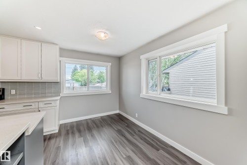 10521 163 Street, Edmonton, AB 