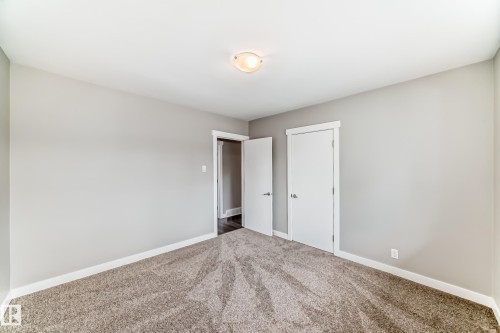 10521 163 Street, Edmonton, AB 