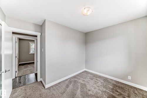 10521 163 Street, Edmonton, AB 