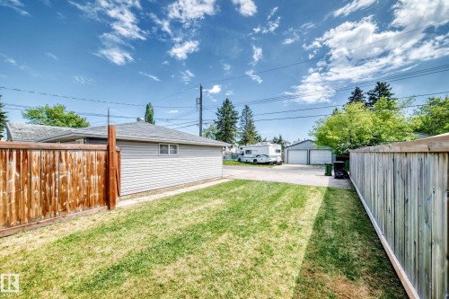 10521 163 Street, Edmonton, AB 
