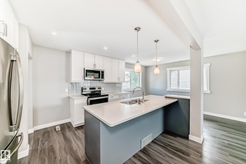 10521 163 Street, Edmonton, AB 
