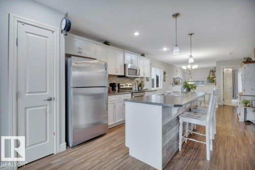 127 Kirpatrick Link, Leduc, AB 
