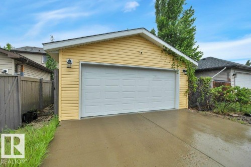 127 Kirpatrick Link, Leduc, AB 