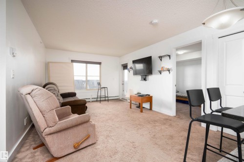 415 111 Watt Common, Edmonton, AB - Indoor