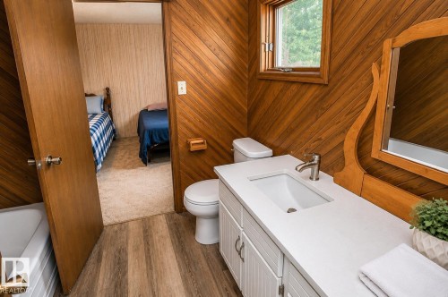 Bathroom - 61 Stang Cres, Rural Two Hills County, AB 
