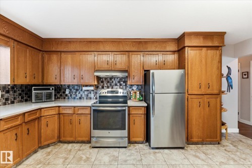 11331 25 Avenue, Edmonton, AB 