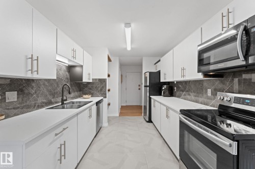 202 7815 159 Street, Edmonton, AB - Indoor Photo Showing Kitchen With Double Sink