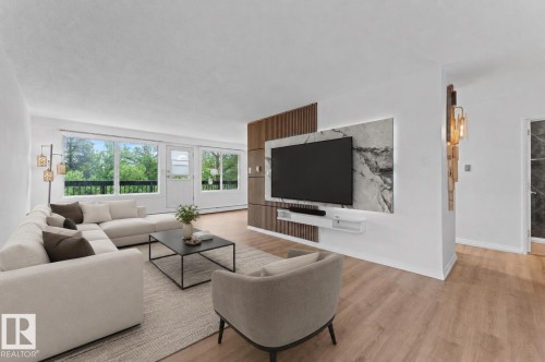 202 7815 159 Street, Edmonton, AB - Indoor Photo Showing Living Room