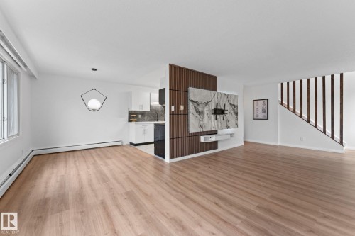 202 7815 159 Street, Edmonton, AB - Indoor Photo Showing Other Room