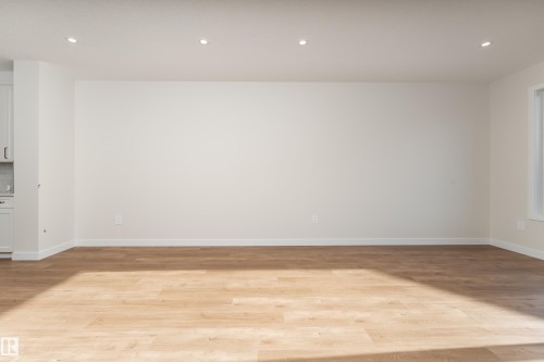 13034 123A Street, Edmonton, AB 