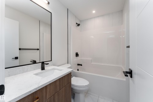 13034 123A Street, Edmonton, AB 