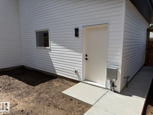 13034 123A Street, Edmonton, AB 