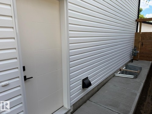 13034 123A Street, Edmonton, AB 