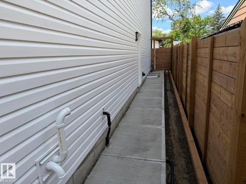 13034 123A Street, Edmonton, AB 