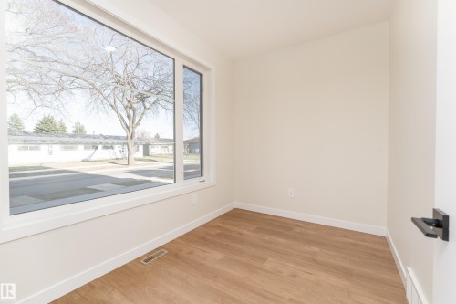 13034 123A Street, Edmonton, AB 