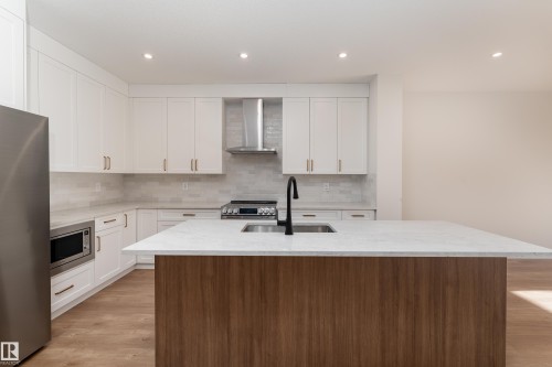 13034 123A Street, Edmonton, AB 