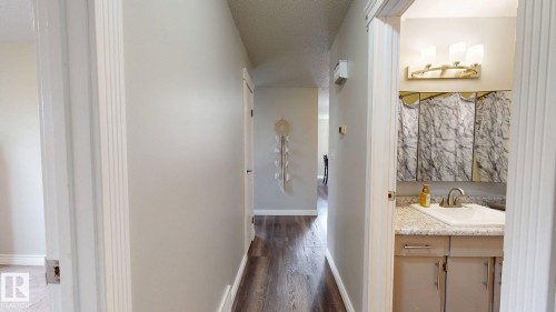 5501 46 Avenue, Drayton Valley, AB 