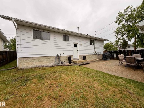 5501 46 Avenue, Drayton Valley, AB 