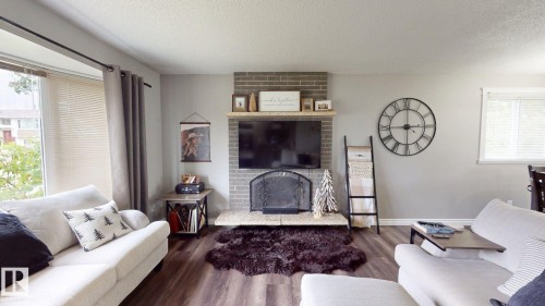 5501 46 Avenue, Drayton Valley, AB 