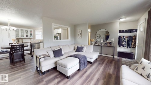 5501 46 Avenue, Drayton Valley, AB 