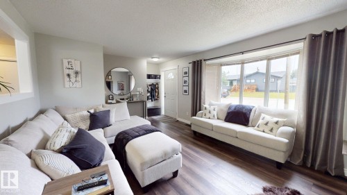 5501 46 Avenue, Drayton Valley, AB 